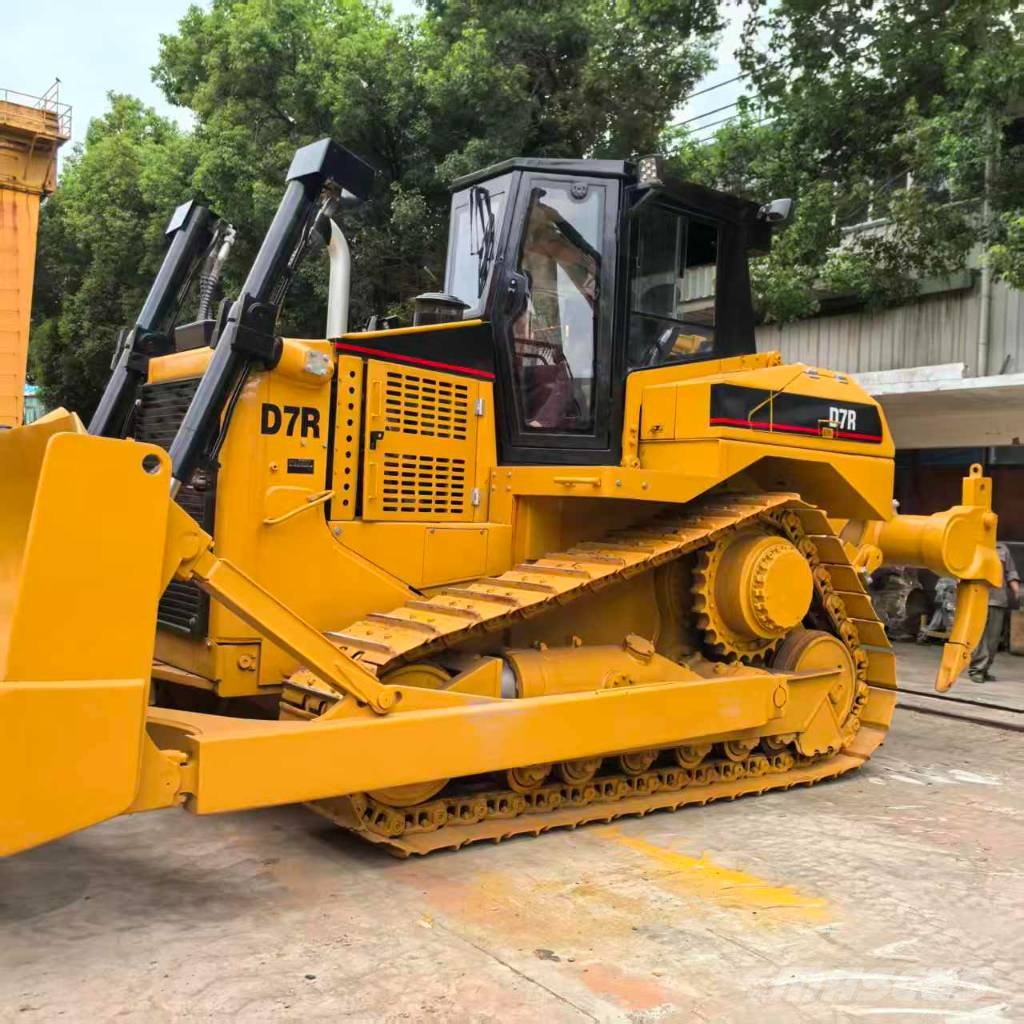 CAT D 7 R Bulldozer