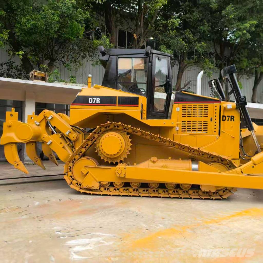 CAT D 7 R Bulldozer