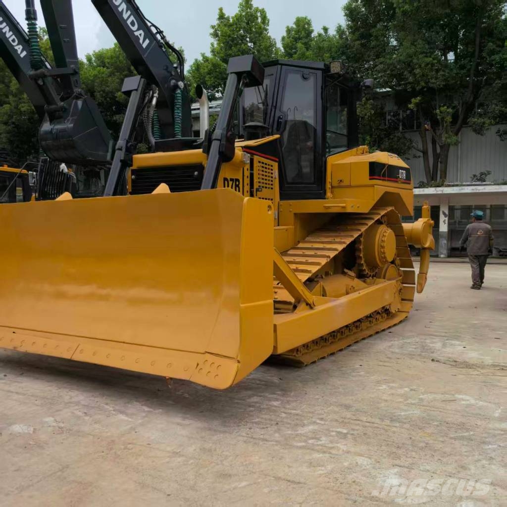 CAT D 7 R Bulldozer