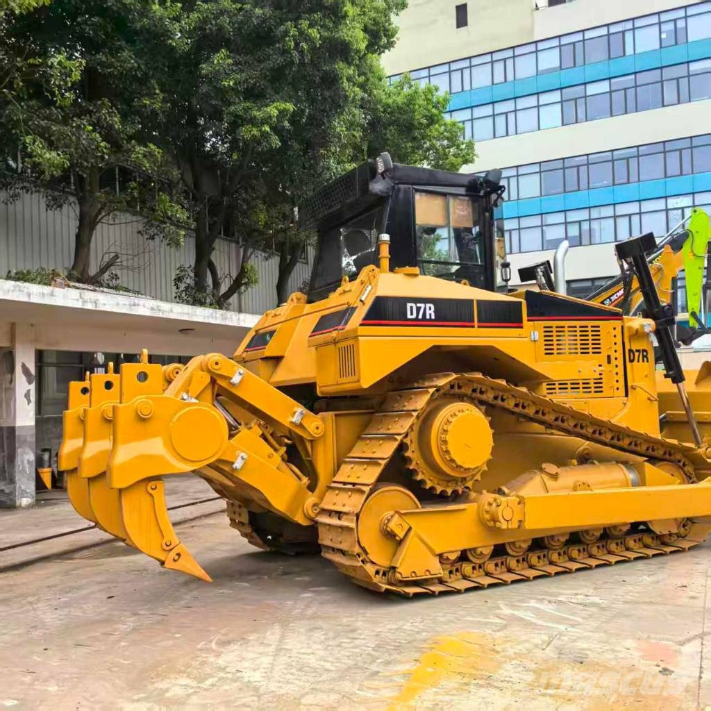 CAT D 7 R Bulldozer