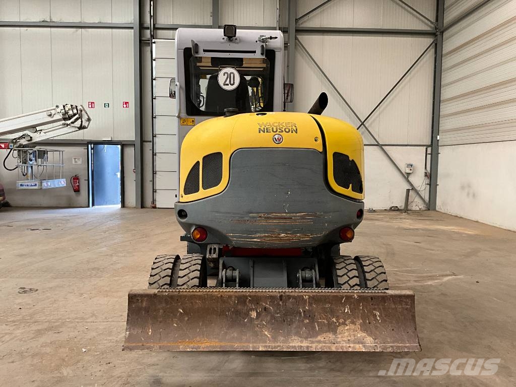 Neuson 6503 WD Wielgraafmachines