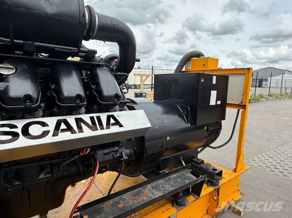JCB Scania Generator 550 KVA Notstromaggregat 440 KW Diesel generatoren