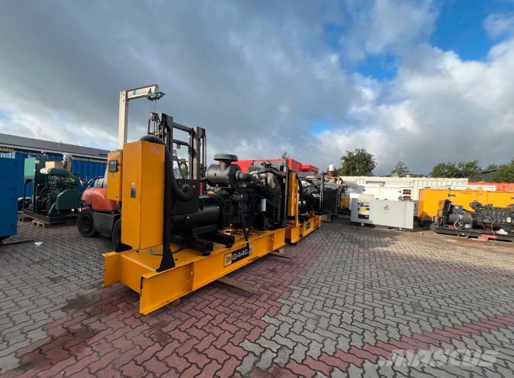 JCB Scania Generator 550 KVA Notstromaggregat 440 KW Diesel generatoren