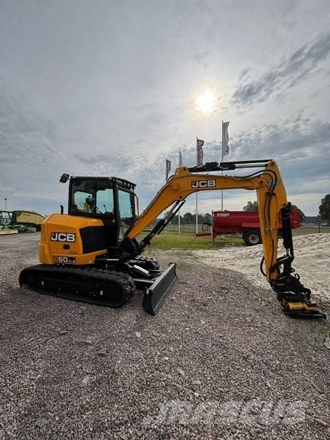 JCB 60 C-2 Mini bagri <7t