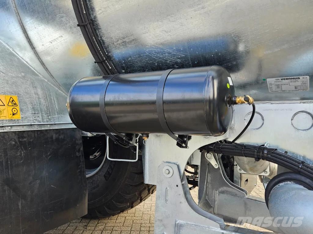 Veenhuis Profiline 12.500 Slurry tankers