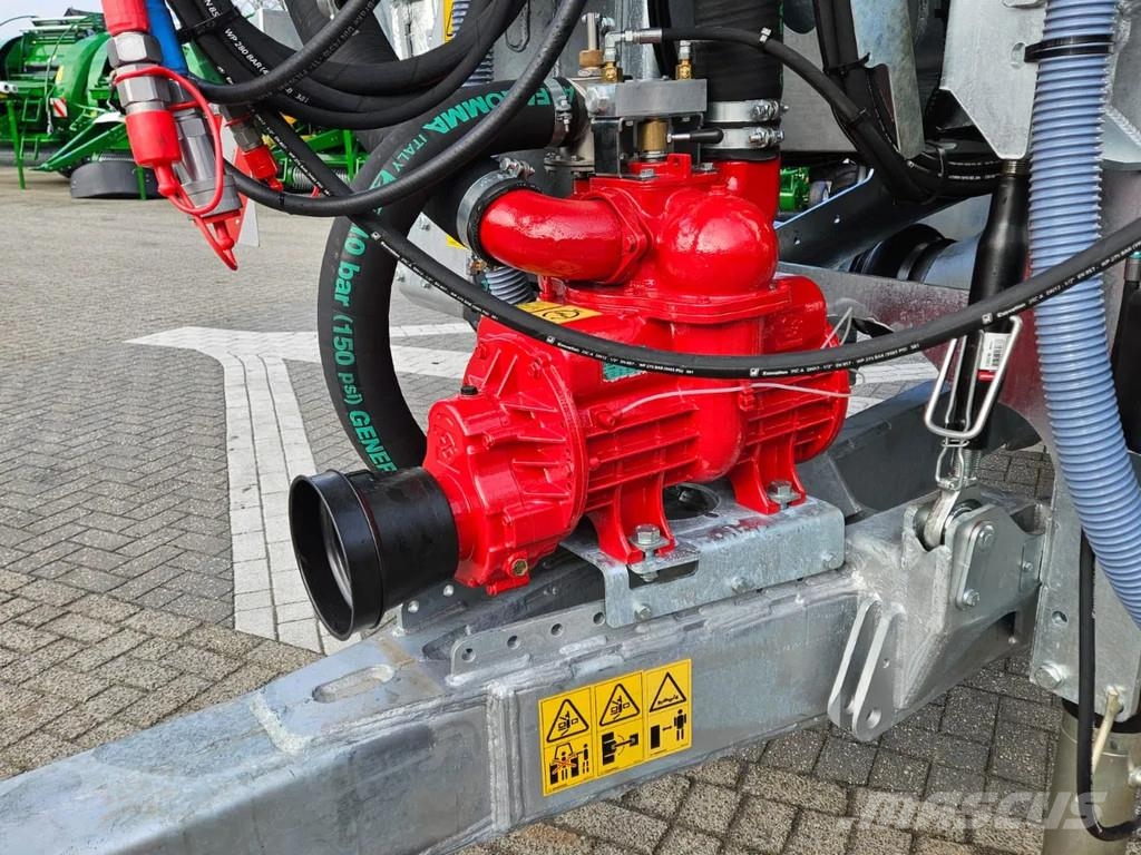 Veenhuis Profiline 12.500 Slurry tankers