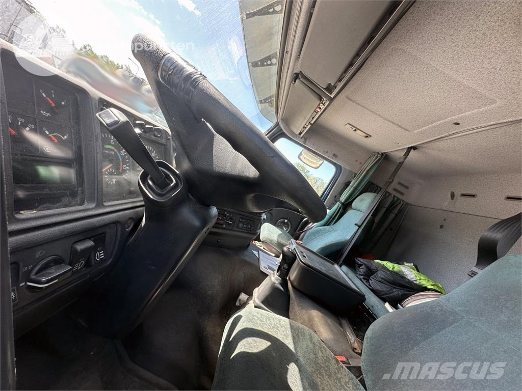 Volvo FM12 6X2 Trekkvogner