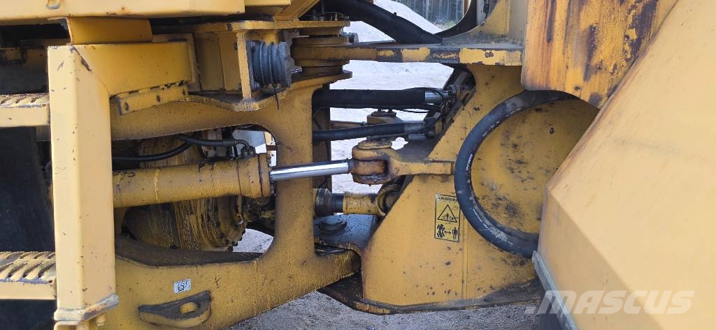Volvo L 220 D Læssemaskiner på hjul