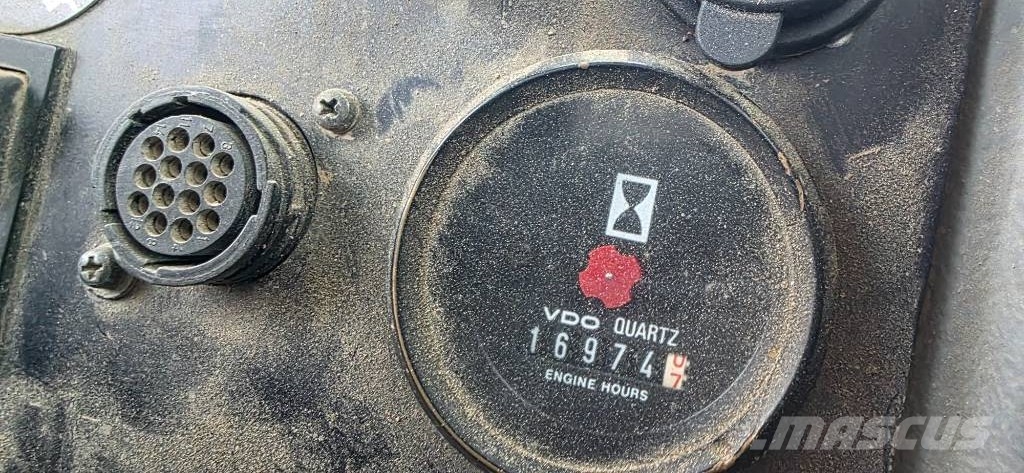 Volvo L 220 D Læssemaskiner på hjul