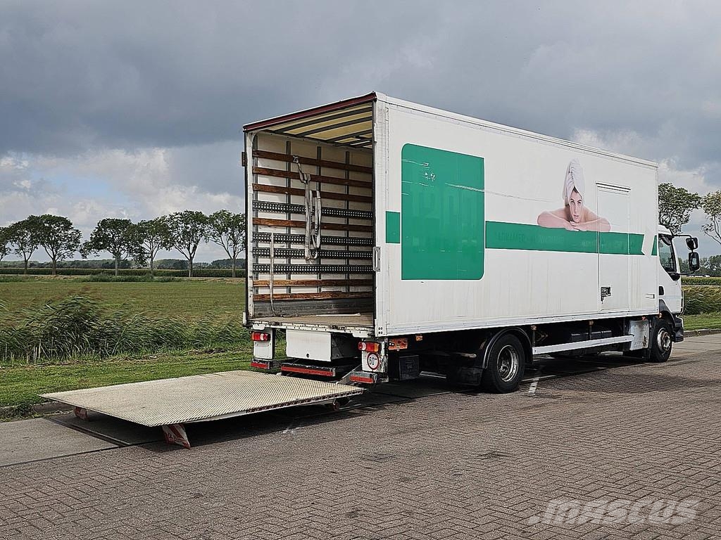 Volvo FL 250.12 Camiones con caja de remolque