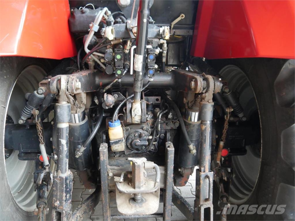 Case IH CVX 130 الجرارات