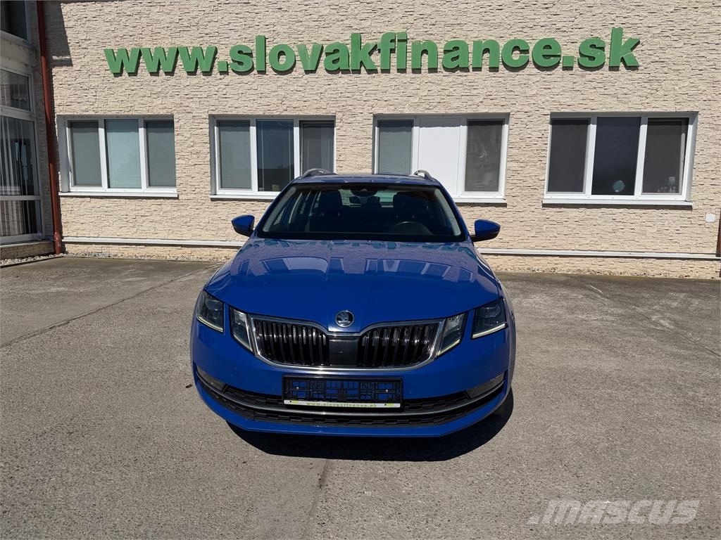 Skoda Octavia Combi VIN 308 Coches