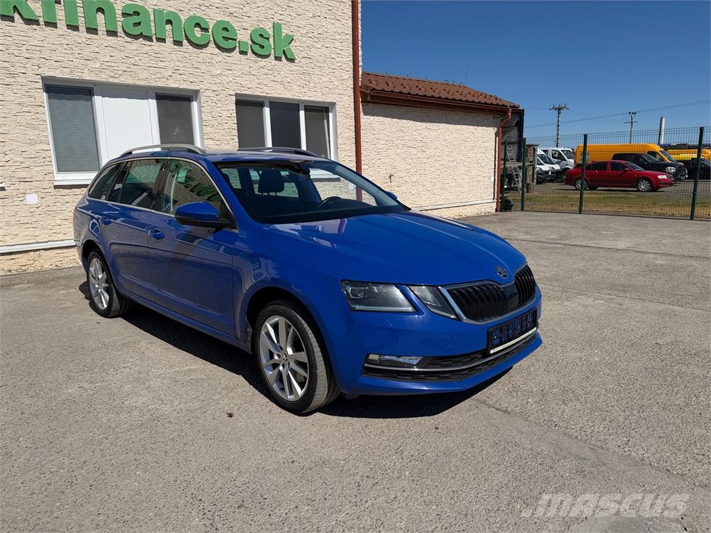 Skoda Octavia Combi VIN 308 Coches