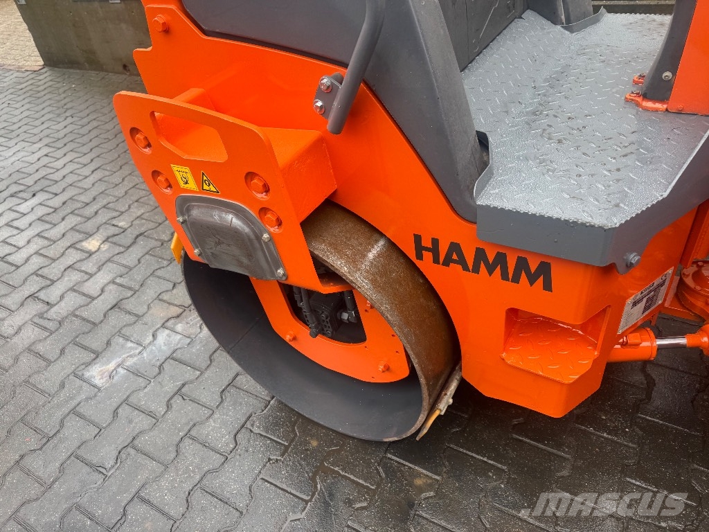 Hamm HD 12 VV مداحل ثنائية الاسطوانة