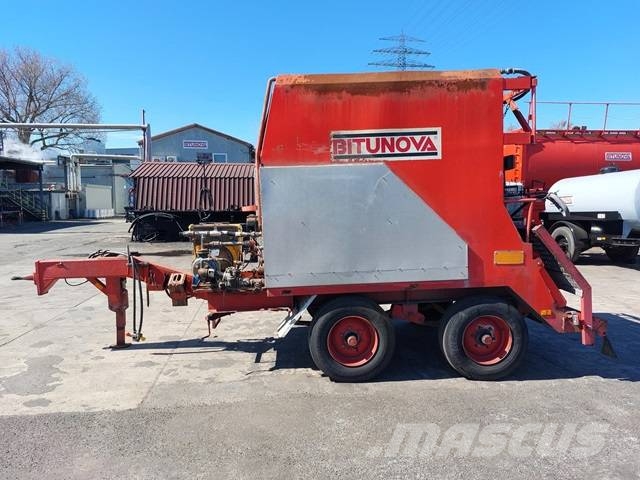 Schäfer Technic Emu Splitter Comb Patcher 10000 Asphalt splitting machines