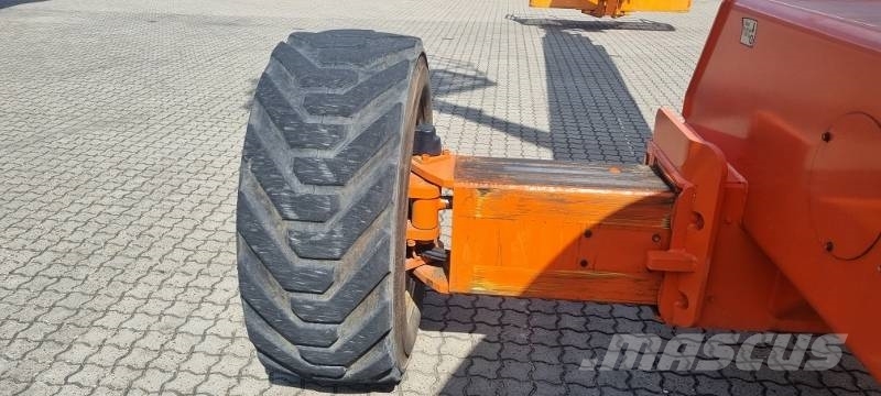JLG 1350 SJP Teleskopske podizne platforme
