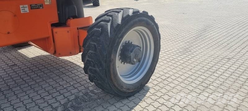 JLG 1350 SJP Teleskopske podizne platforme