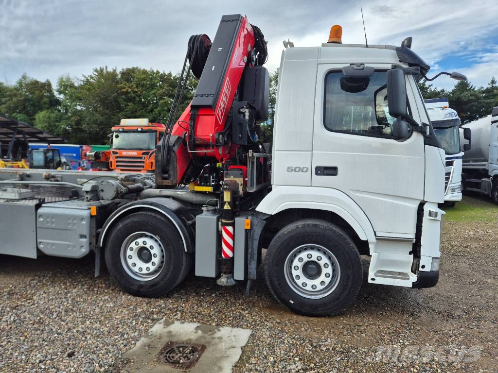 Volvo FM 500 8x2*6 //Fassi 315R - 6 (År2021) // Wirehejs Vlakke laadvloer met kraan