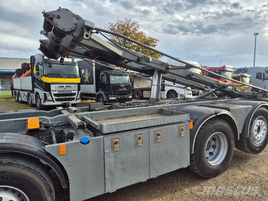 Volvo FM 500 8x2*6 //Fassi 315R - 6 (År2021) // Wirehejs Vlakke laadvloer met kraan