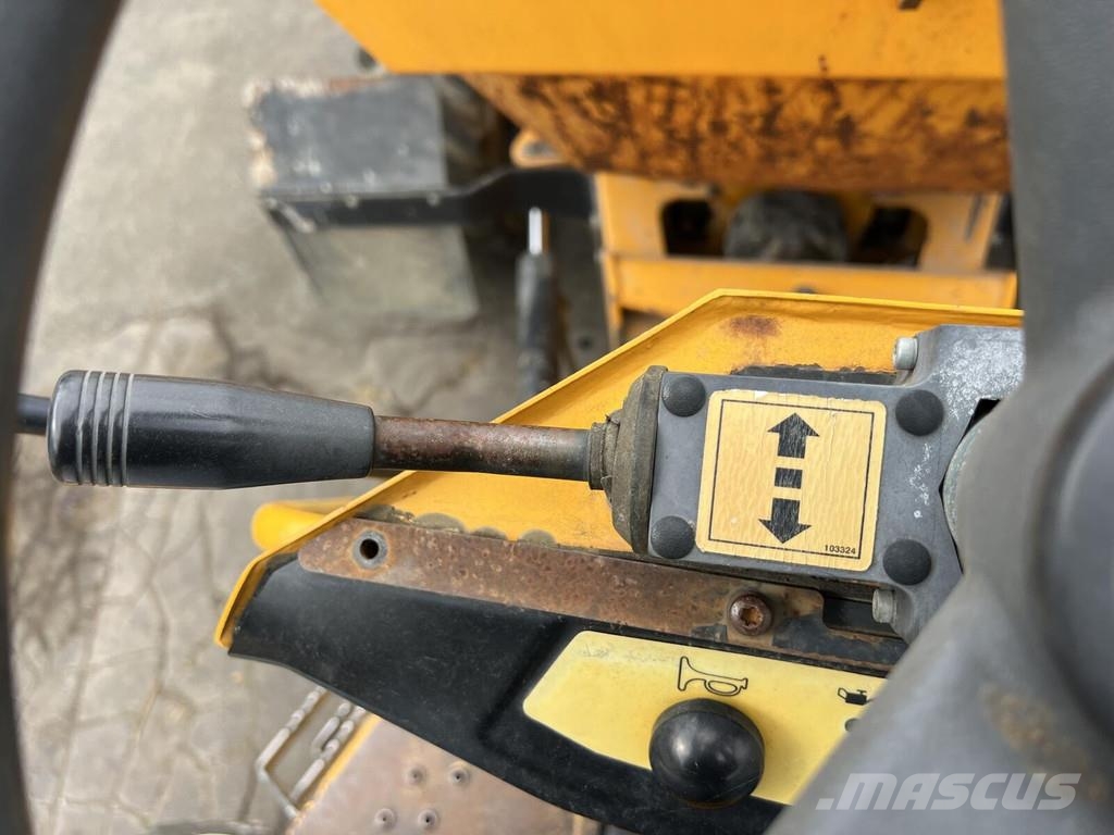 Thwaites MACH 655 Ne cestni demperji