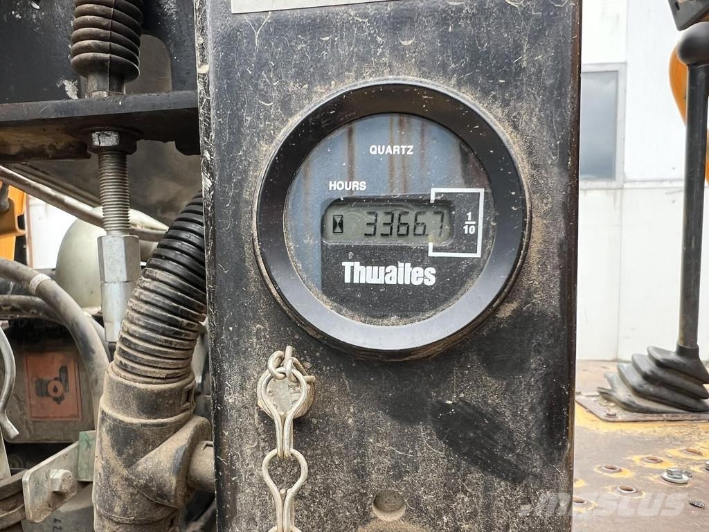 Thwaites MACH 655 Ne cestni demperji