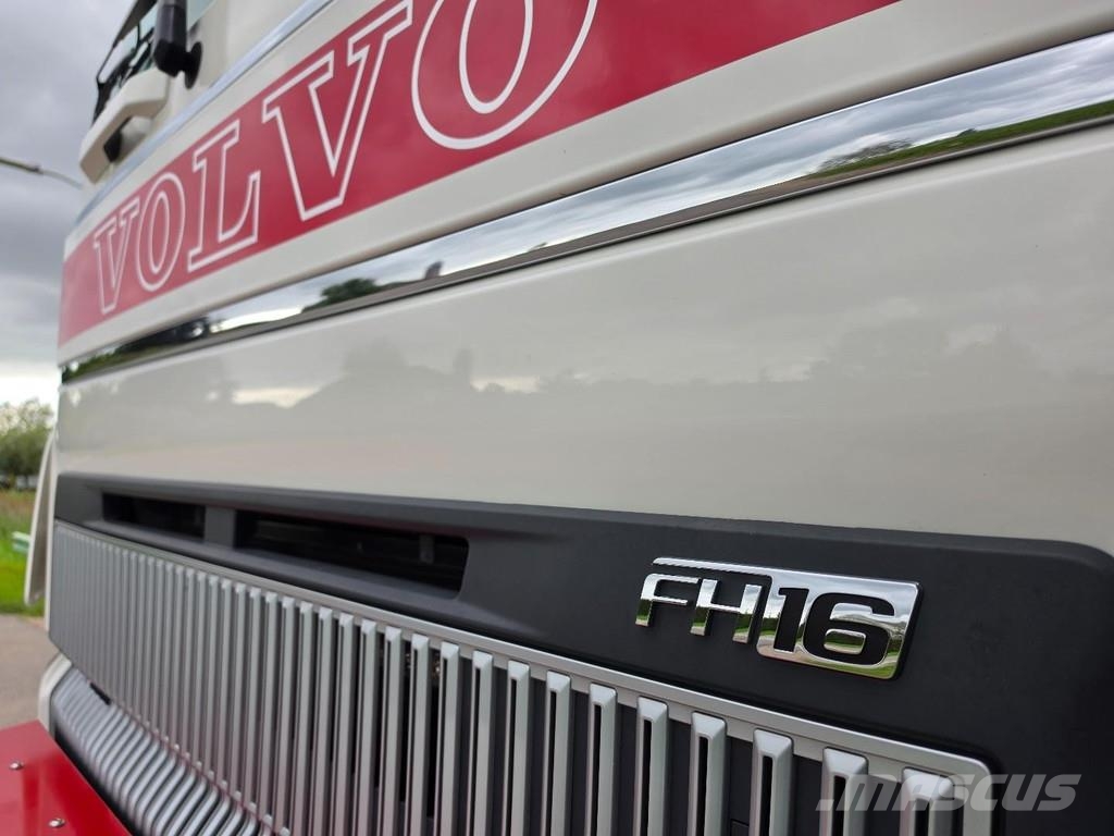 Volvo FH16 750 8x4!! EFFER 1405!!FLYJIB/WINCH/360 STABLE All-Terrain-Krane