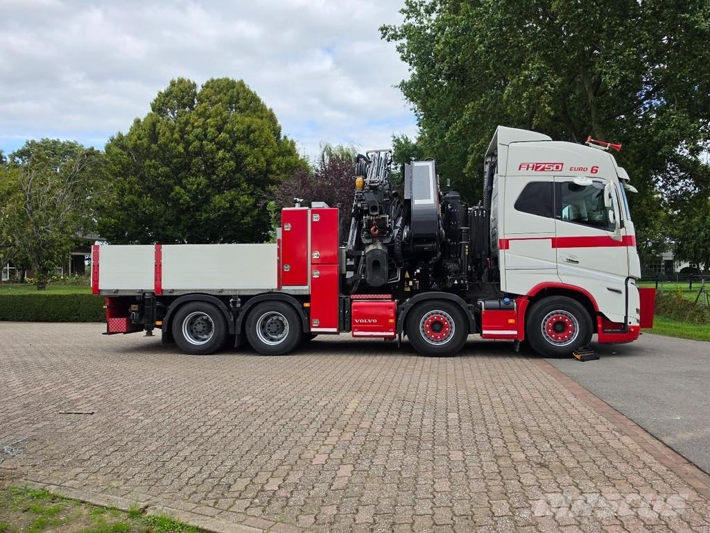 Volvo FH16 750 8x4!! EFFER 1405!!FLYJIB/WINCH/360 STABLE All-Terrain-Krane