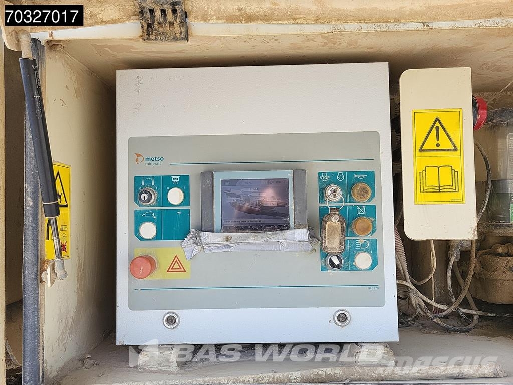Metso LT1213 移動式壓碎機