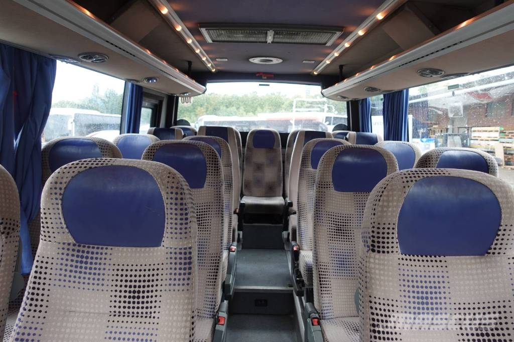 Mercedes-Benz 815 Medio *Mediano*V8*Vario*814*Klima*31-Sitze Touringcar
