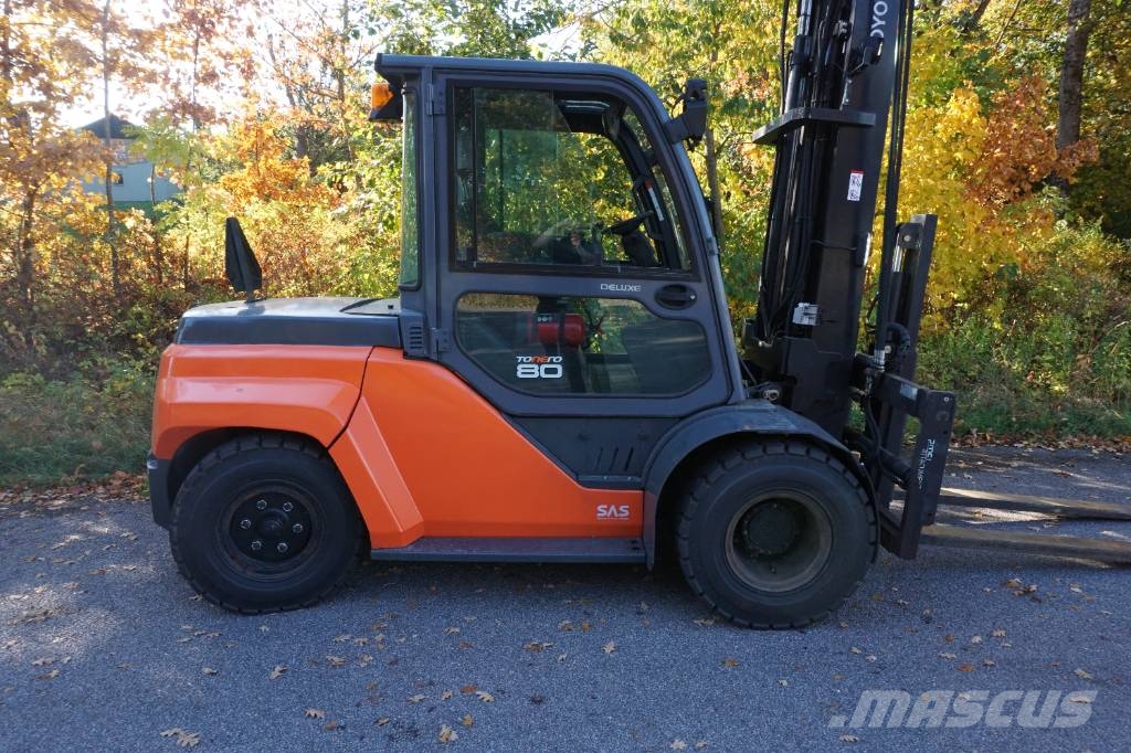Toyota 40-8FD80N Diesel Trucker
