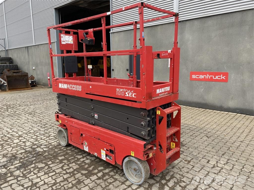 Manitou 100SEC Nůžková zvedací plošina