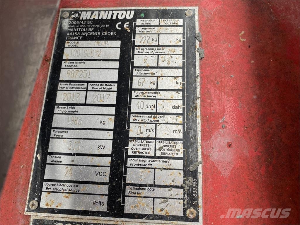 Manitou 100SEC Nůžková zvedací plošina