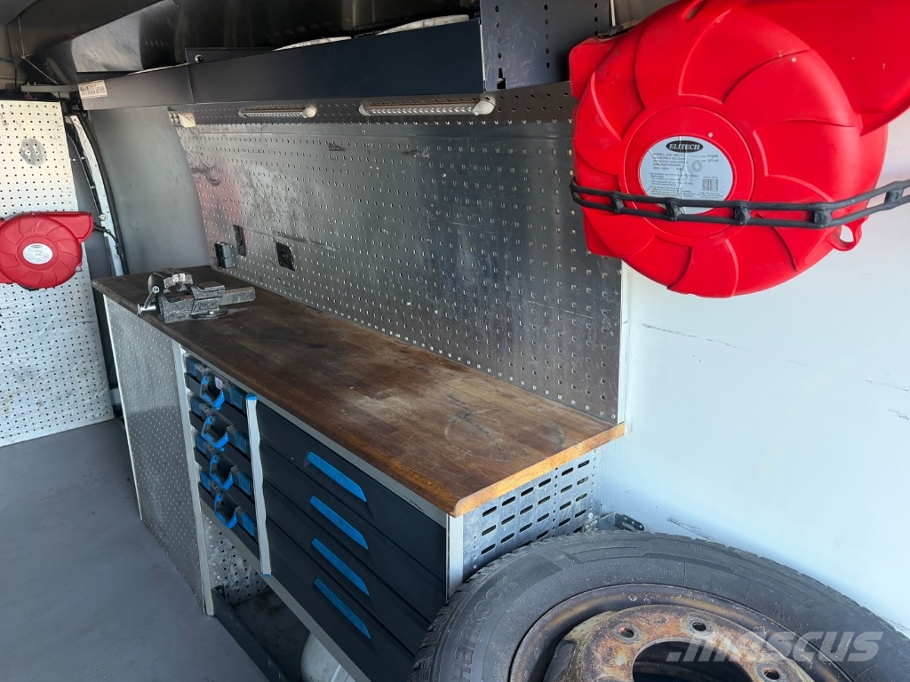 Renault Master Huoltoauto Varevogne