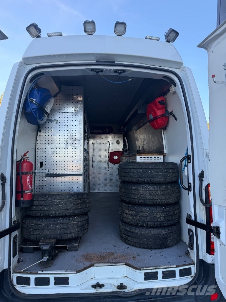 Renault Master Huoltoauto Varevogne