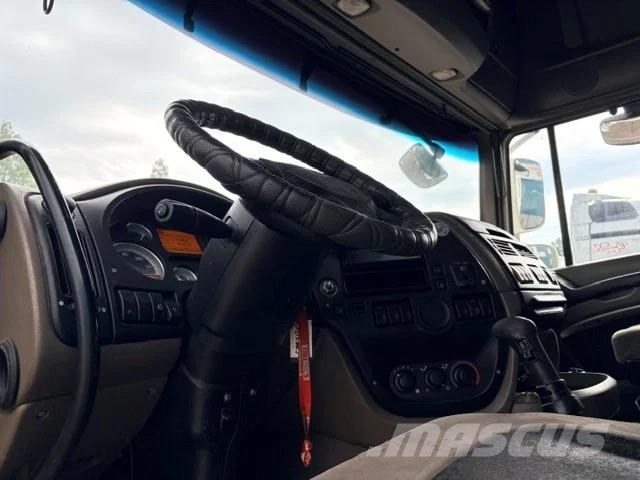 DAF XF 105.460 SUPERSPACECAB (EURO 5 / ZF16 MANUAL GEA Camiones tractor