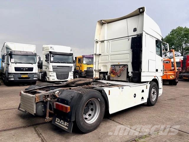 DAF XF 105.460 SUPERSPACECAB (EURO 5 / ZF16 MANUAL GEA Camiones tractor