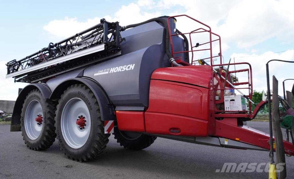 Horsch Leeb 12 TD Ťahané postrekovače