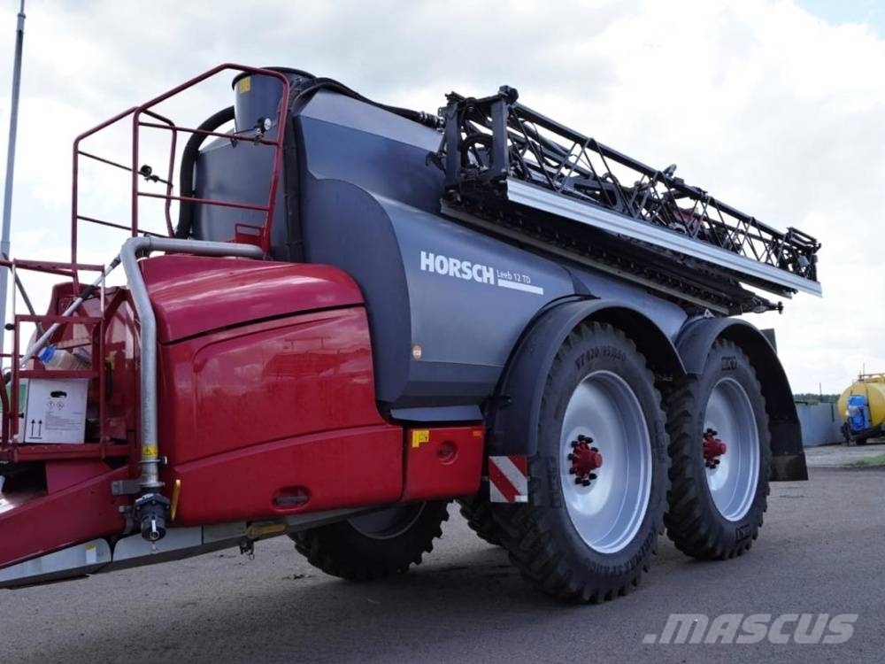 Horsch Leeb 12 TD Ťahané postrekovače