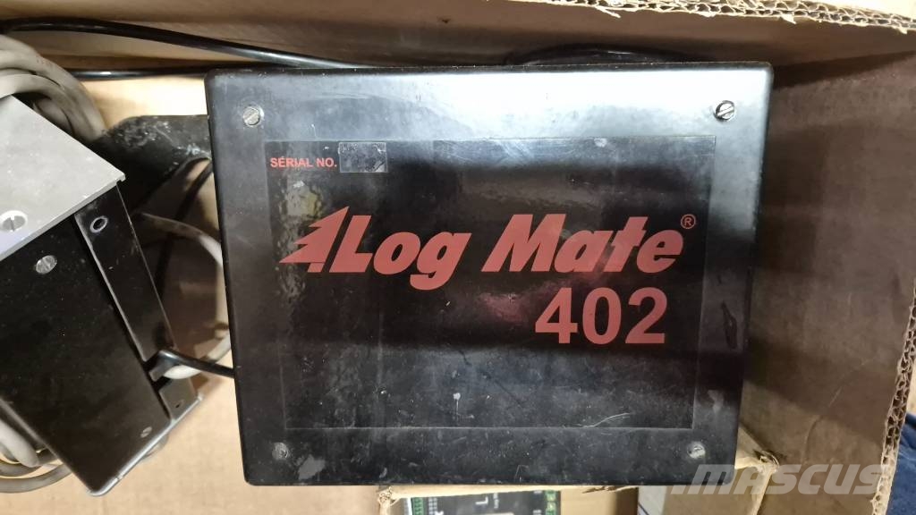 Log Max 4000 Stroji za kleščenje