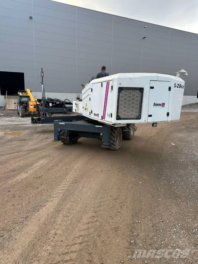 Somero laser screed Betoonilaoturid