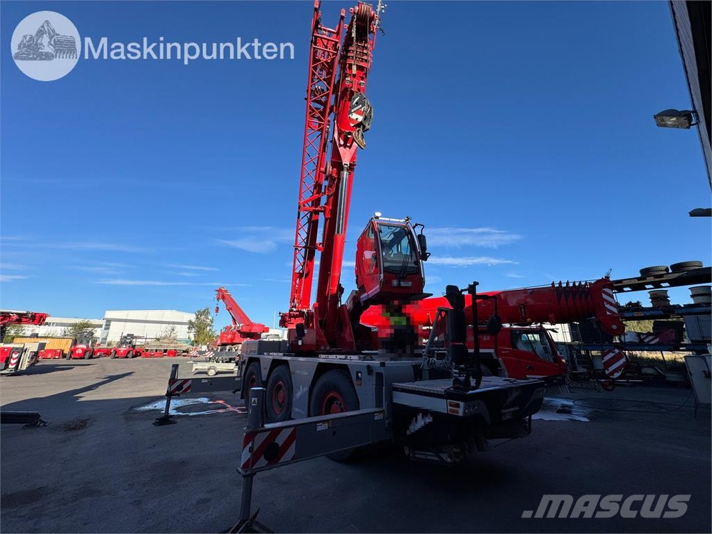 Liebherr LTC 1045-3.1 자동 크레인