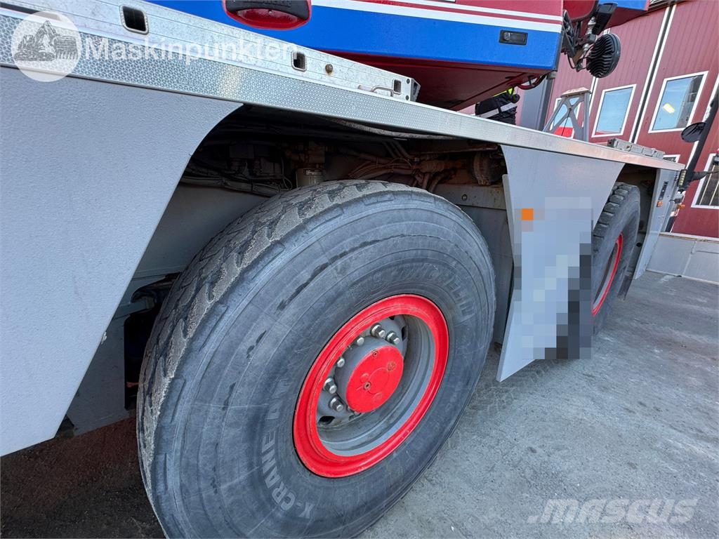 Liebherr LTC 1045-3.1 자동 크레인