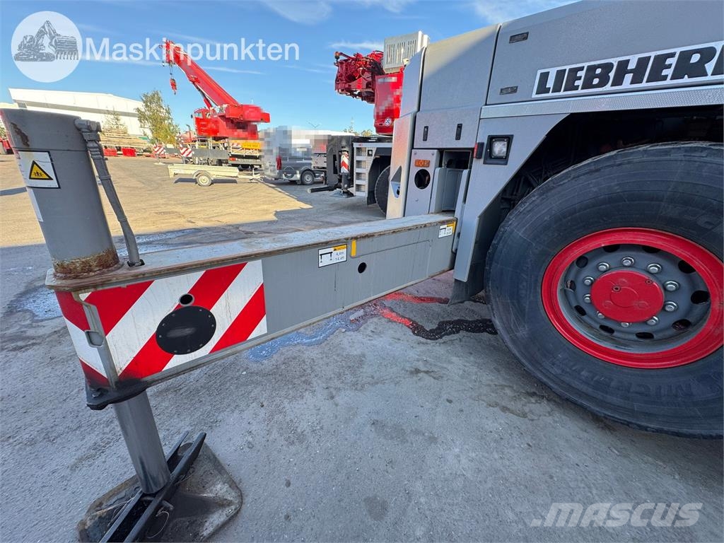 Liebherr LTC 1045-3.1 자동 크레인