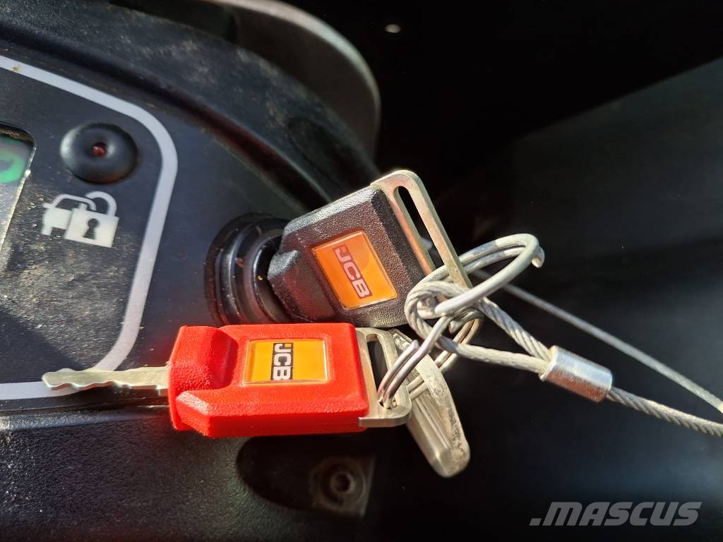 JCB 8026 CTS Miniescavadeiras < 7t (Mini escavadeiras)