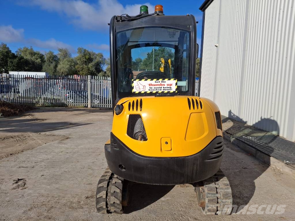 JCB 8026 CTS Miniescavadeiras < 7t (Mini escavadeiras)