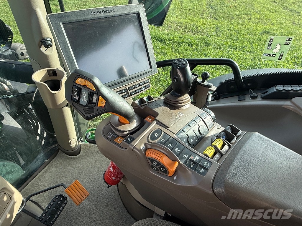 John Deere 6155 R Traktorer