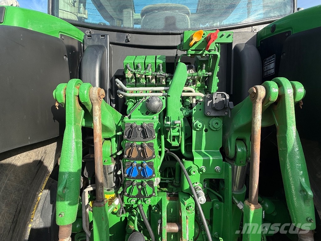 John Deere 6155 R Traktorer