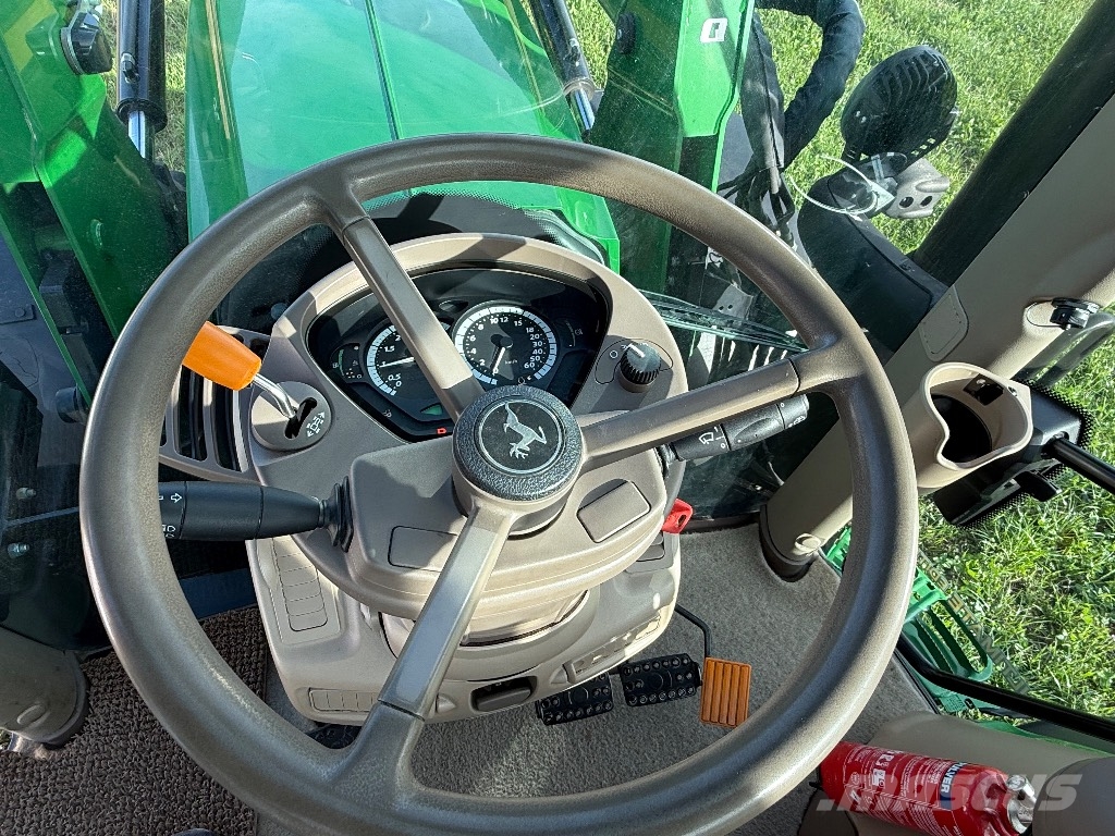 John Deere 6155 R Traktorer