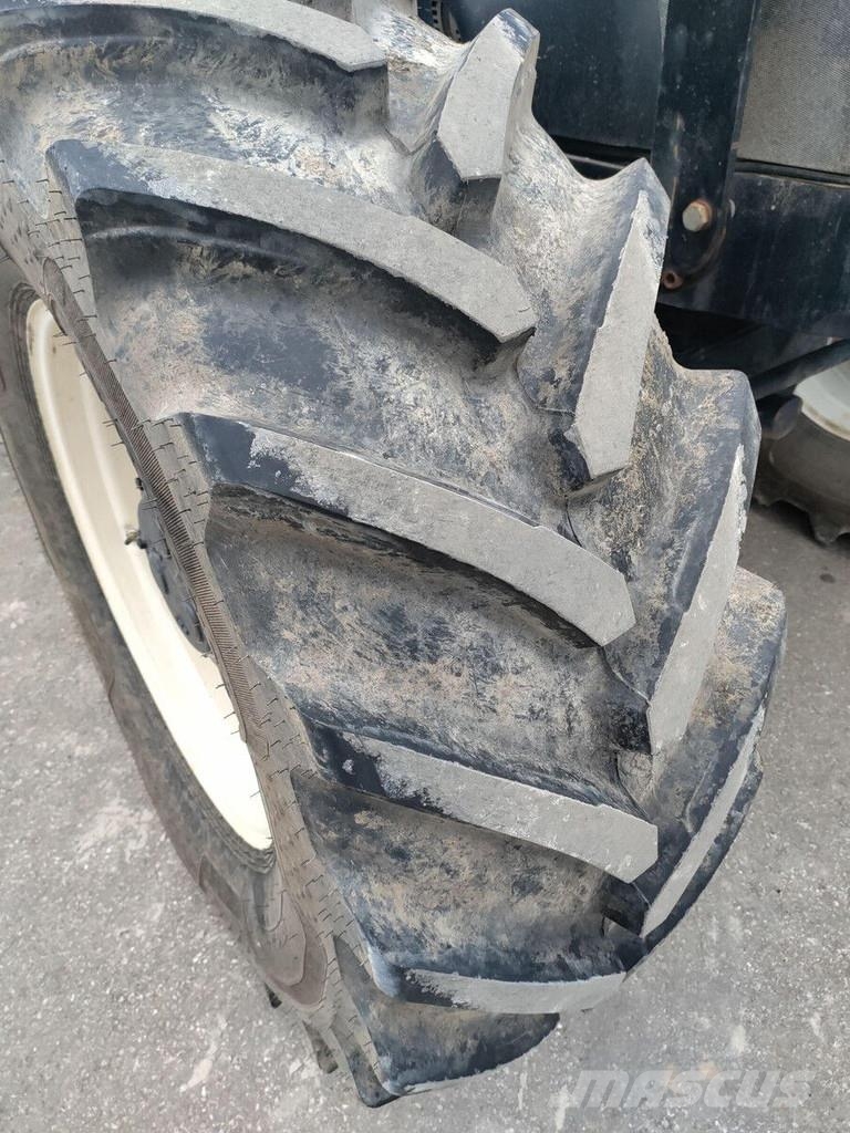 New Holland T6.175 EC Traktoren