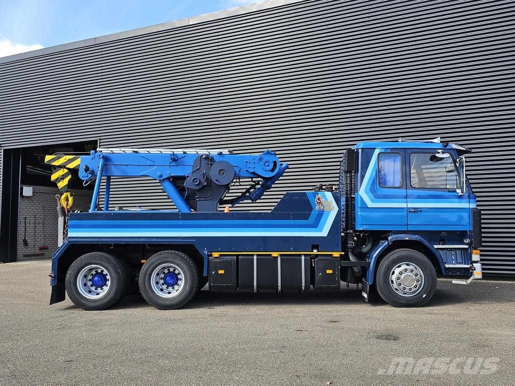 Scania R142 V8 6x2 / ABSCHLEPP / TOW TRUCK 크레인 트럭